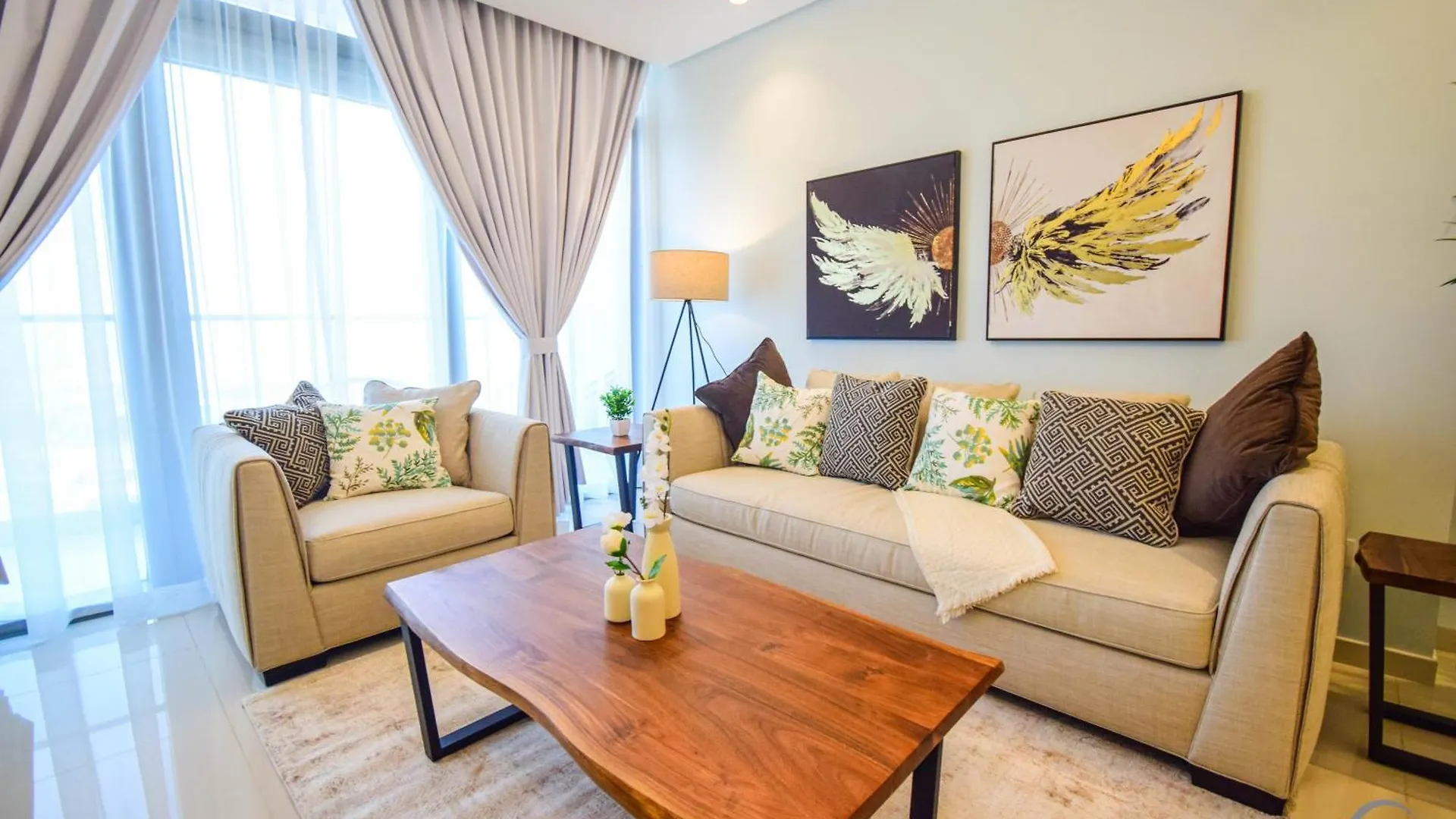 Ferienwohnung Paramount Midtown: 5-Star 2-Bed Dubai