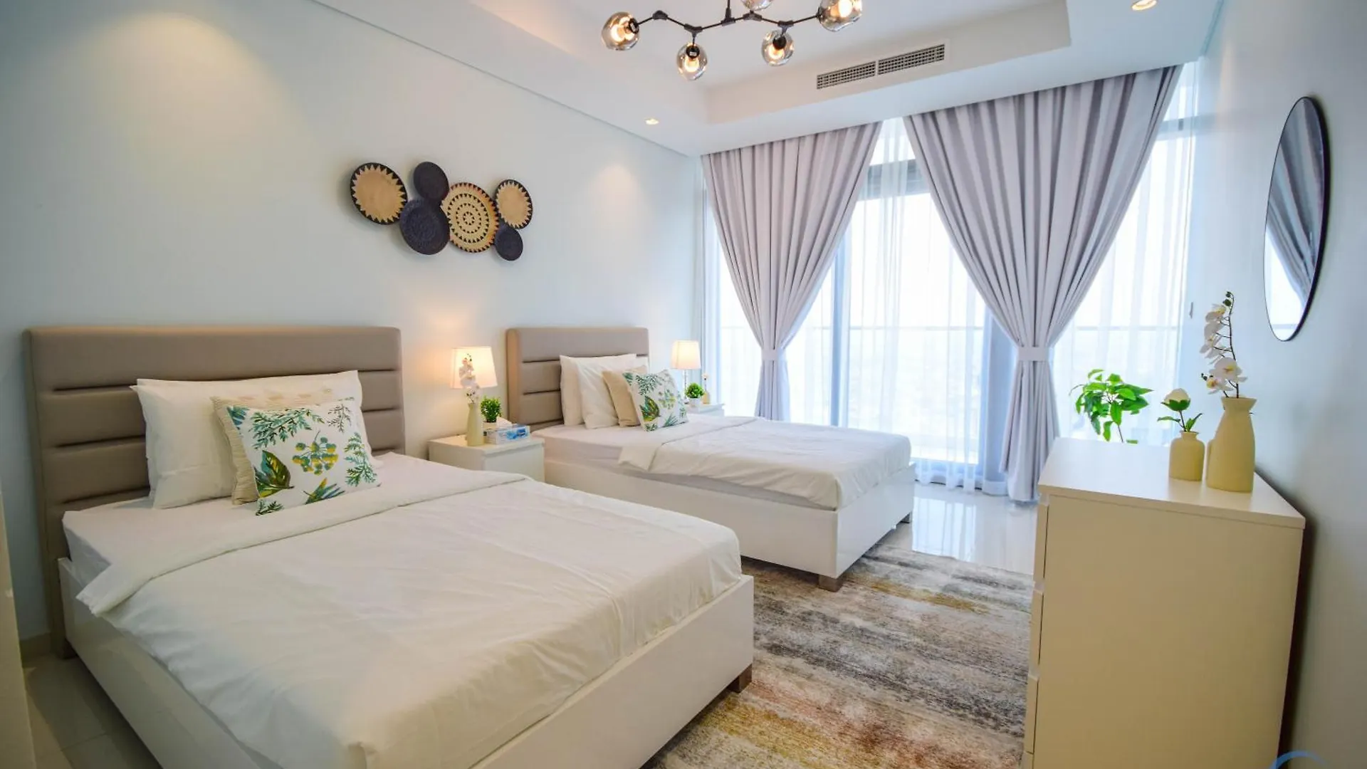 Paramount Midtown: 5-Star 2-Bed Apartment Dubai United Arab Emirates